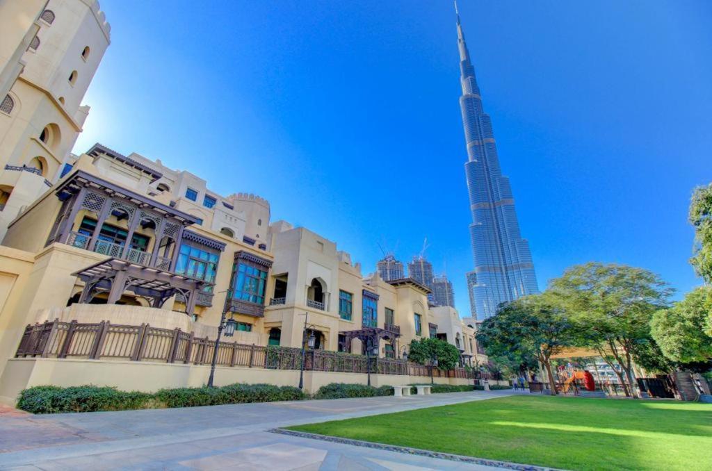 Durrani Homes - Unique Garden Apt At Souk Al Bahar Besides Dubai Mall & Burjkhalifa With Private Jaccuzi Εξωτερικό φωτογραφία